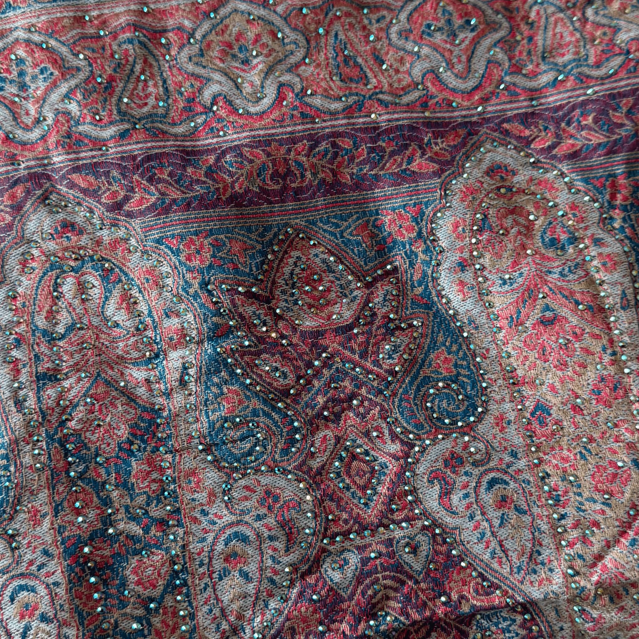 Abaya „Dubai Elegance“ – luxuriöse Nida-Crepe Abaya | Elegant & blickdicht