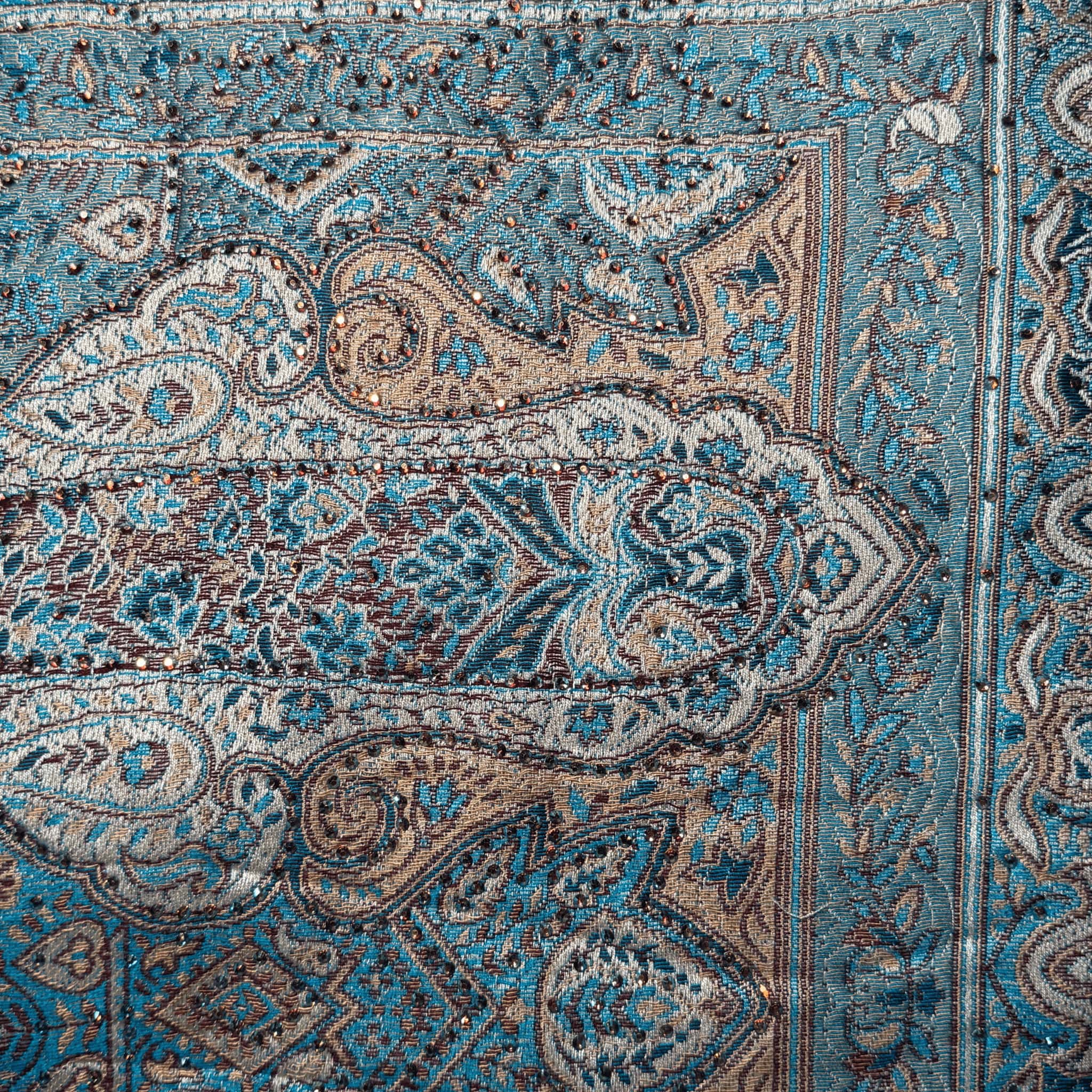 Abaya „Dubai Elegance“ – luxuriöse Nida-Crepe Abaya | Elegant & blickdicht